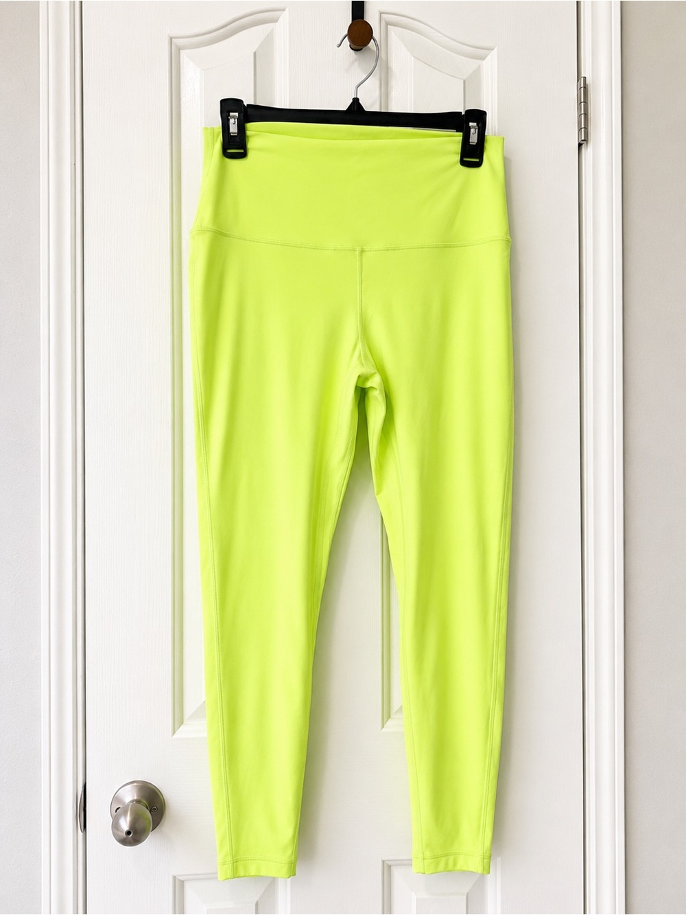 New Women’s AUTHENTIC Lululemon Neon Yellow High-Waist Active Leggings